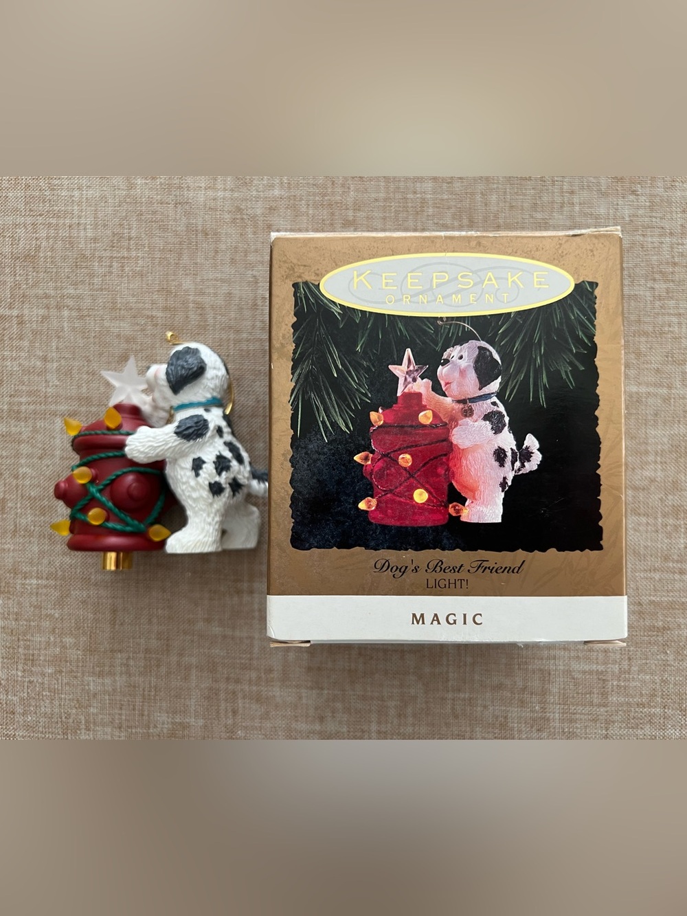 Hallmark 1993 Magic Dog’s Best Friend Lighted Ornament